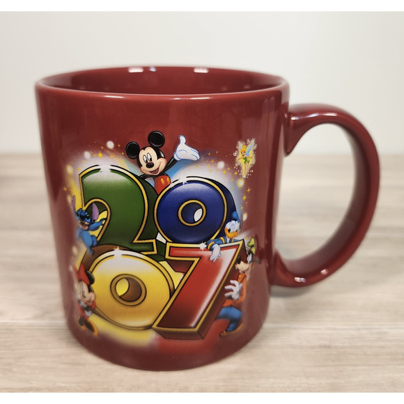 Walt Disney World Mickey Mouse 2007 3D Emboss Coffee Mug Cup Minnie Goofy w/ Box - Picture 2 of 12